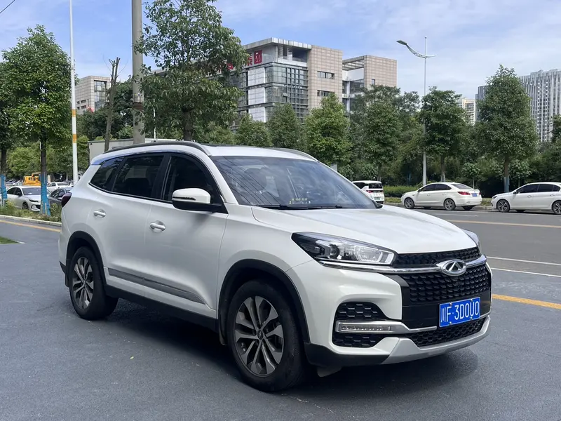 Chery Tiggo 8 — фото 3