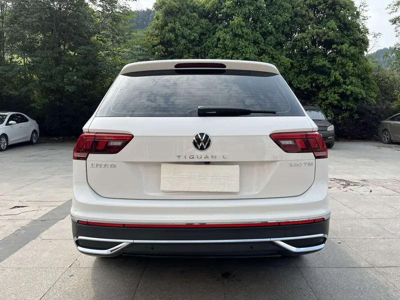 Volkswagen Tiguan L — фото 4