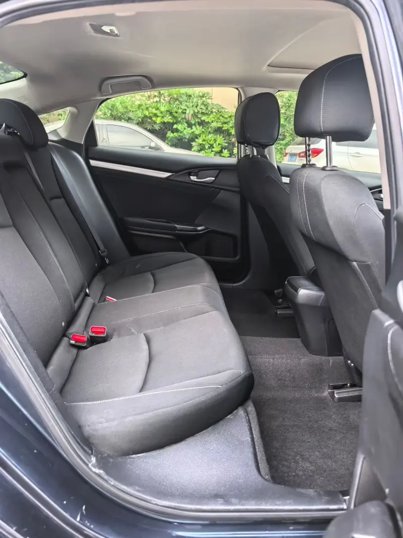 Honda Civic — фото 9