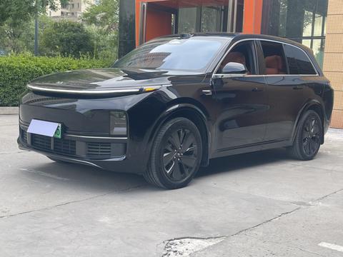 Li Auto L8