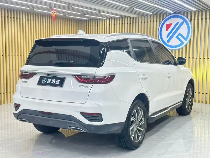 Geely Vision X6 — фото 6