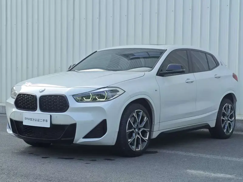 BMW X2 — фото 1