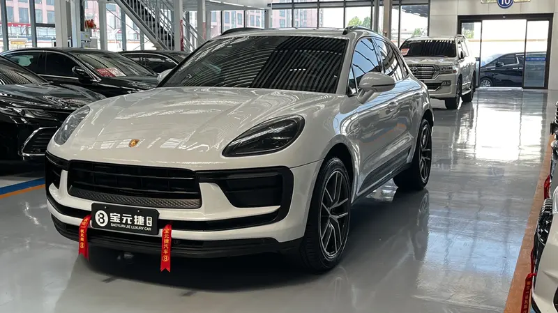 Porsche Macan — фото 1