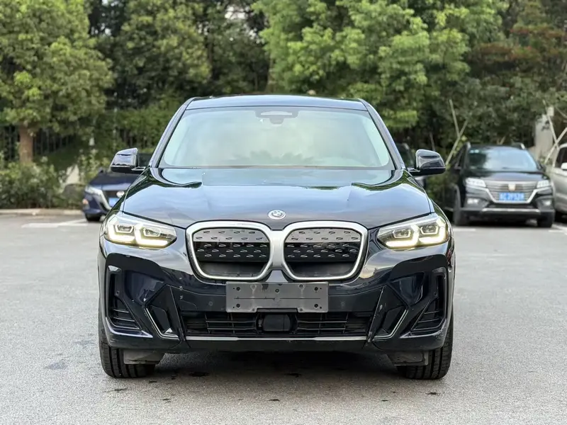 BMW iX3 продвинутая — фото 2