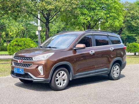 Wuling Hongguang S3