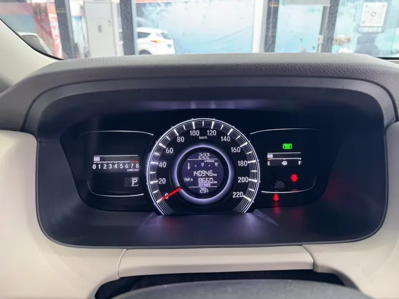 Honda Odyssey — фото 10