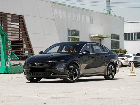 Wuling Starlight PHEV, 2025 год