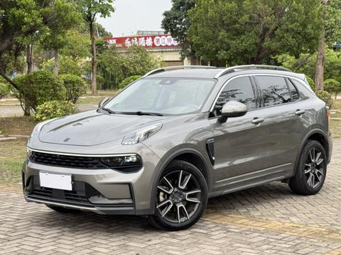 Lynk & Co 01