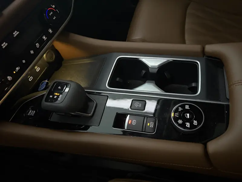 Nissan Pathfinder — фото 9