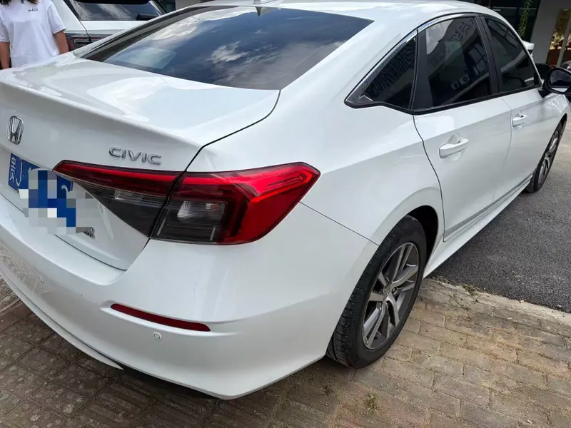 Honda Civic — фото 3