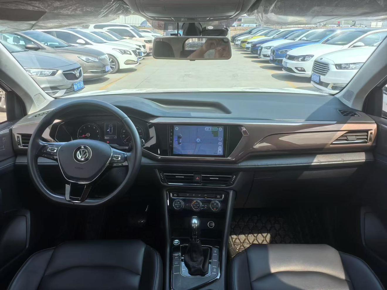 Volkswagen Tharu 2019 280TSI Comfort V