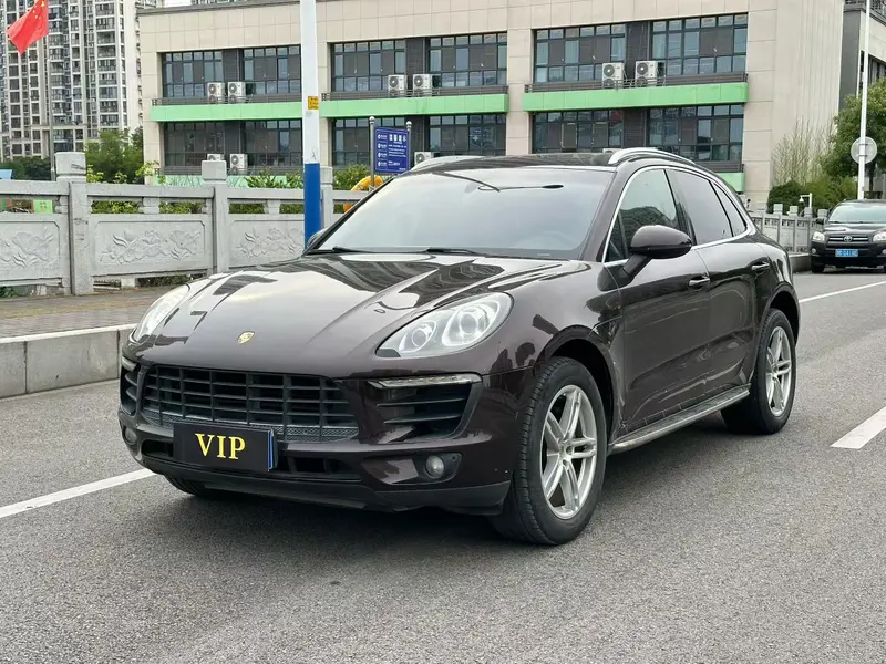 Porsche Macan 2.0 T