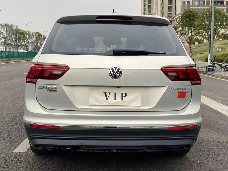 Volkswagen Tiguan L — фото 4