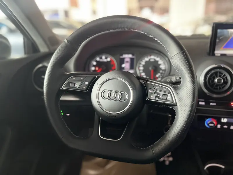 Audi A3 — фото 7
