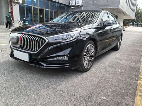Hongqi H5 Classic 2022 1.8T Автоматическая интеллектуальная версия с подключенным флагом