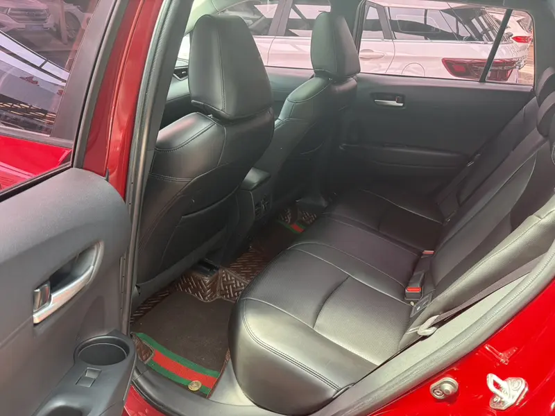 Toyota Corolla Cross — фото 9