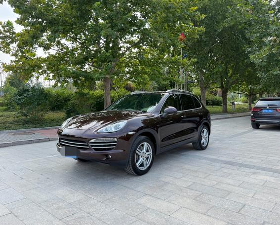 Porsche Cayenne 2014 Cayenne Platinum Edition 3.0T