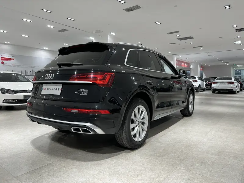 Audi Q5L рестайлинг 40T люкс-динамик — фото 6