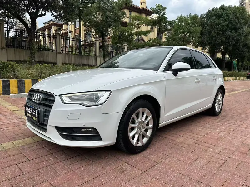 Audi A3 — фото 1