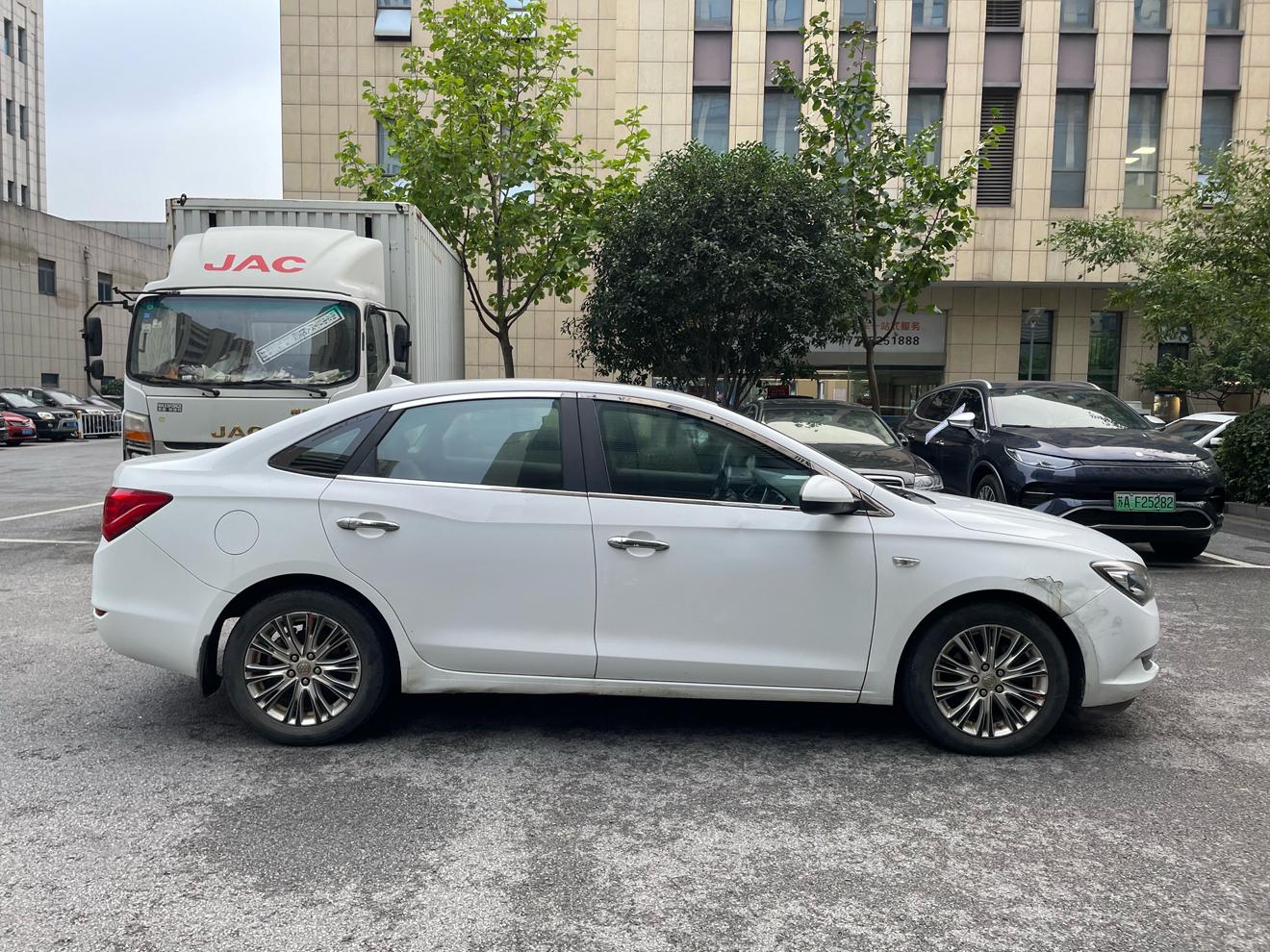 Buick Excelle — фотографии объявления, Фото 5
