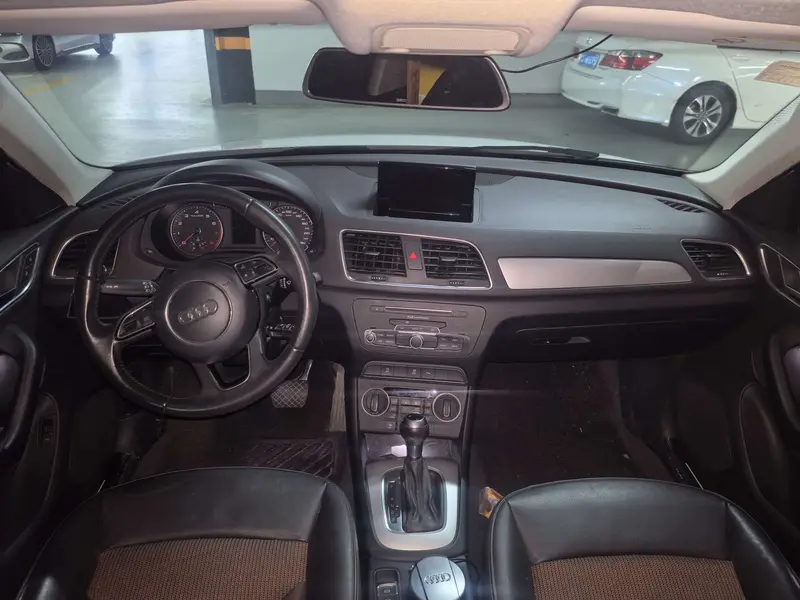 Audi Q3 30 TFSI стиль — фото 7