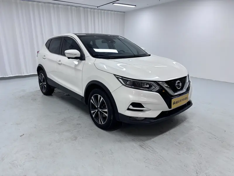 Nissan Qashqai — фото 3