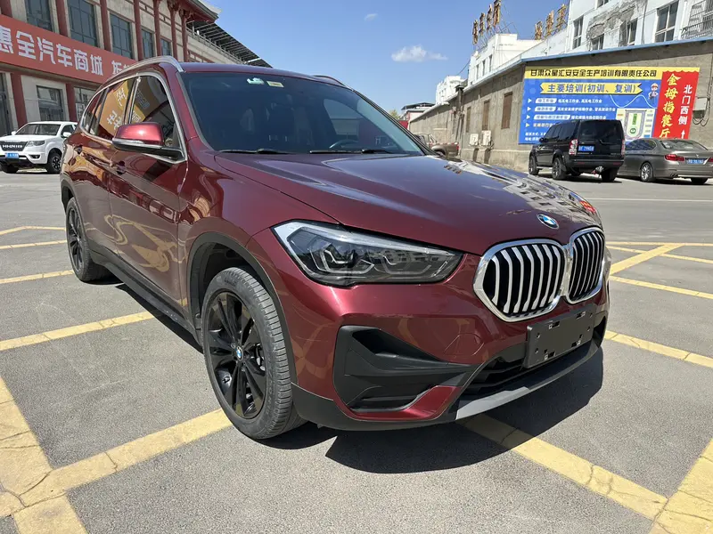 BMW X1 — фото 3