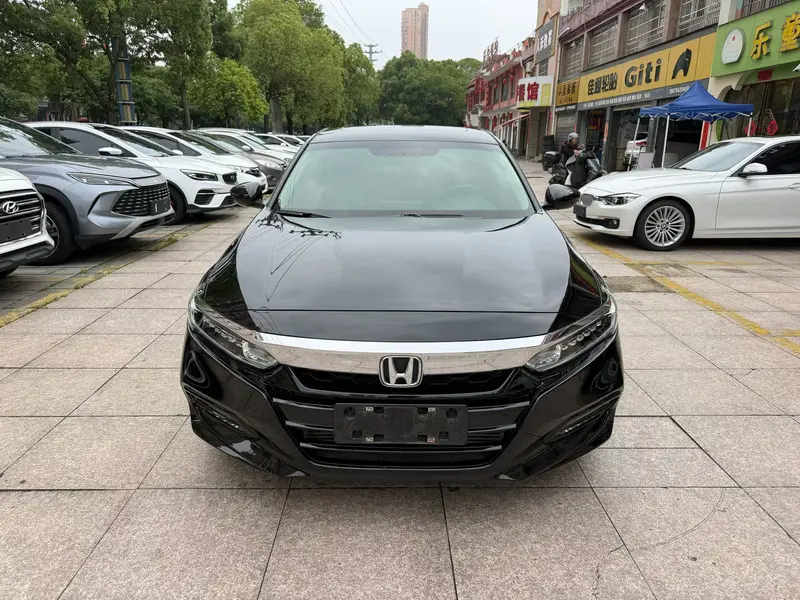 Honda Accord — фото 2