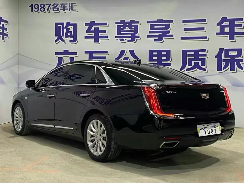 Cadillac XTS 28 T — фото 4