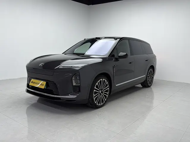 NIO ES 8