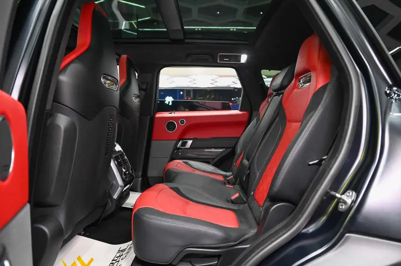 Land Rover Range Rover Sport — фото 14