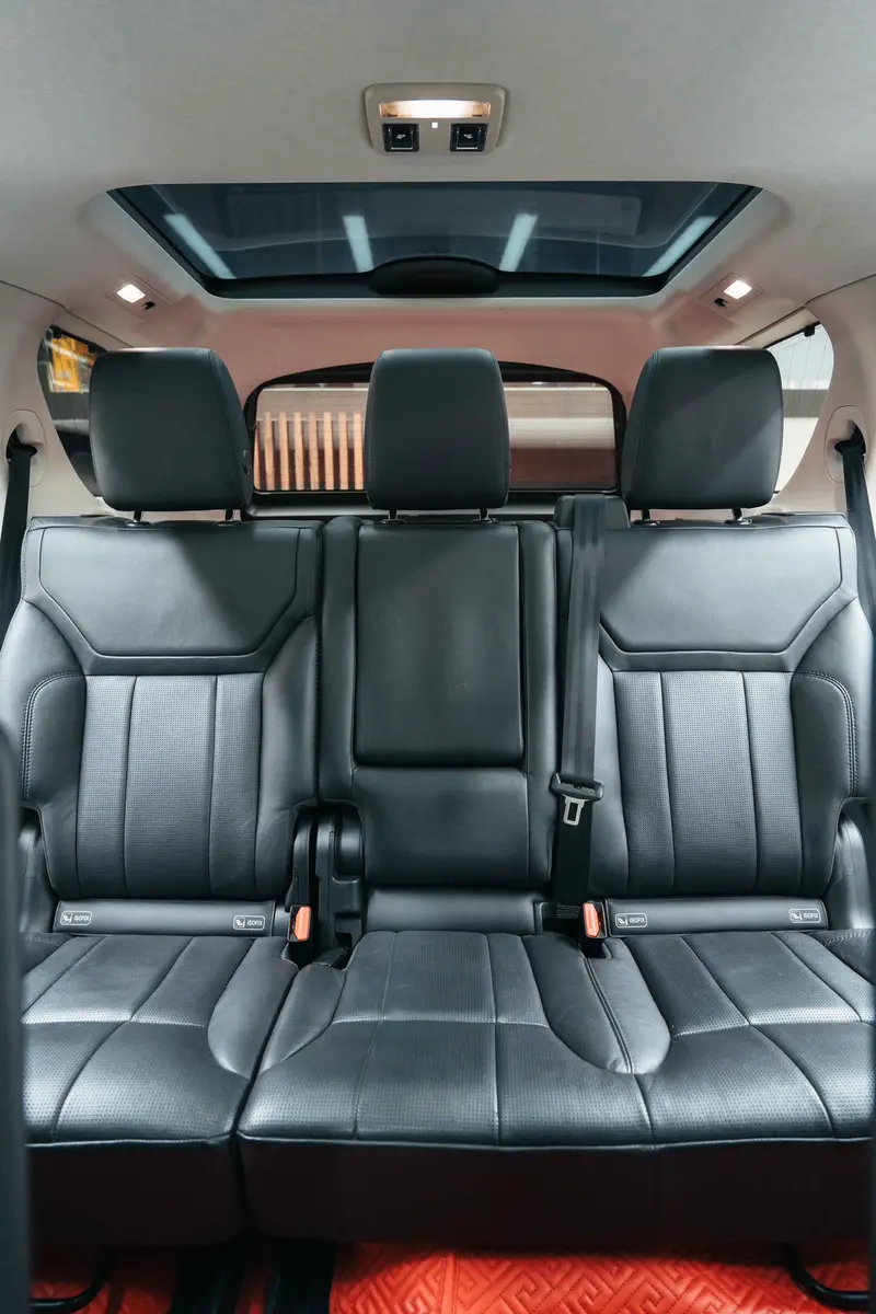 Land Rover Discovery — фото 13