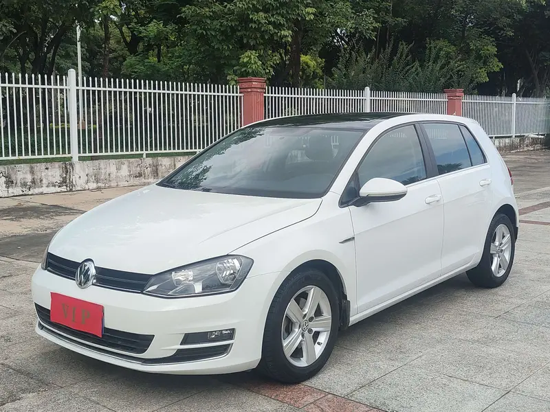 Volkswagen Golf 1.4 TSI AT Comfort