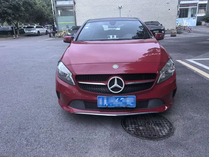 Mercedes-Benz A-Class A 180 — фото 2