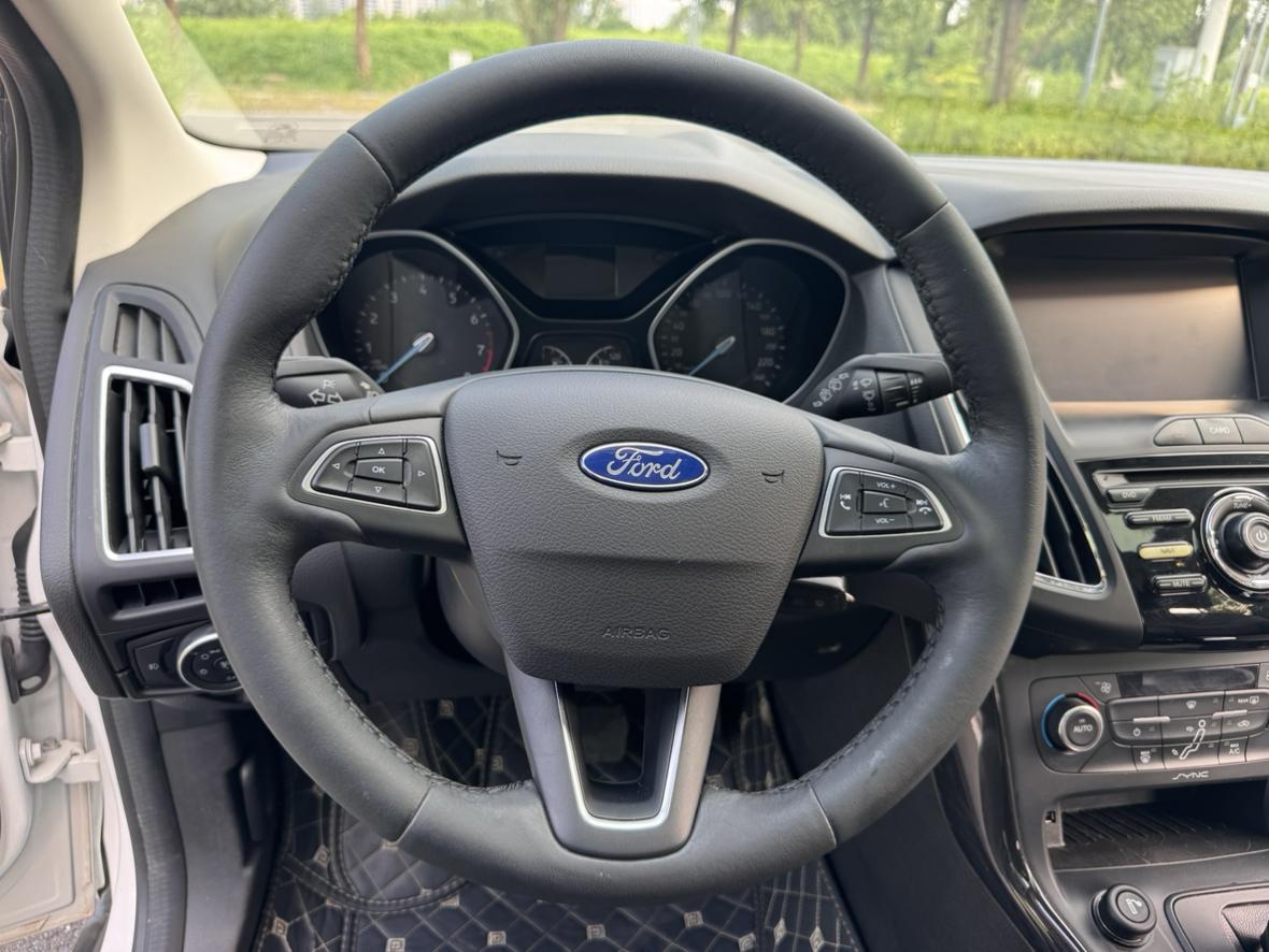 Ford Focus — фотографии объявления, Фото 13