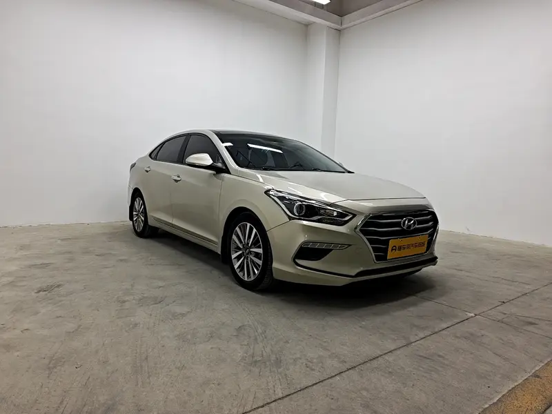 Hyundai Mistra — фото 3