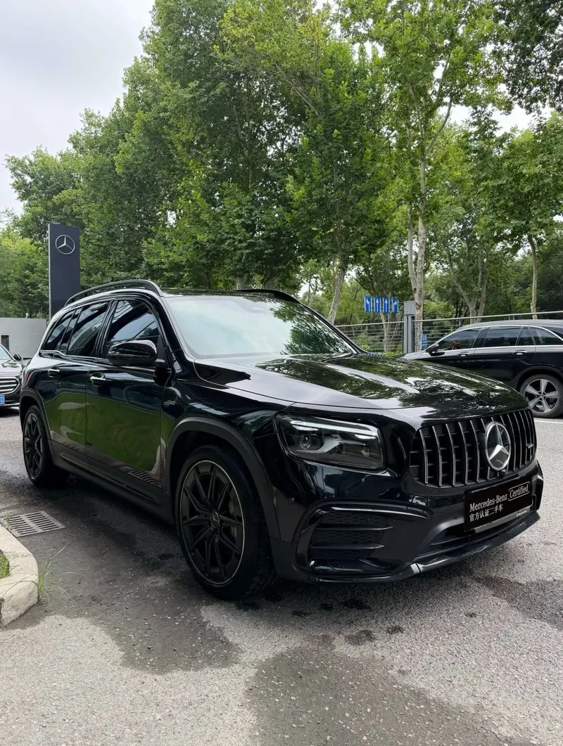 Mercedes-Benz GLB AMG — фото 3