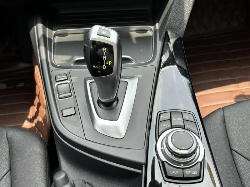 BMW 3 Series — фото 10