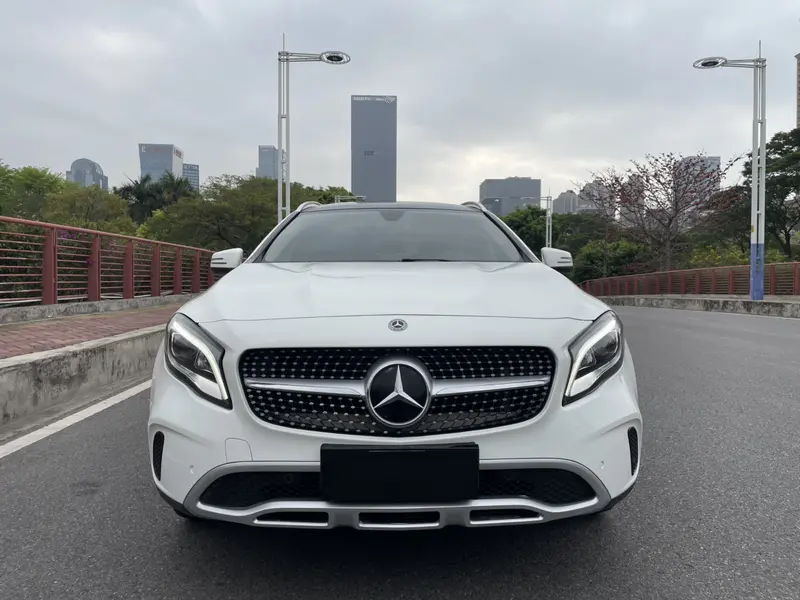 Mercedes-Benz GLA — фото 2