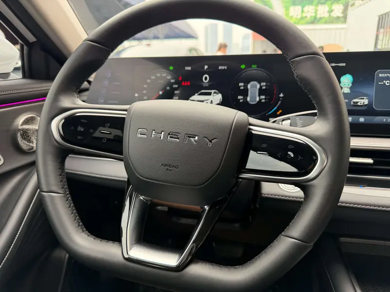 Chery Arrizo 8 1.6TGDI DCT — фото 9