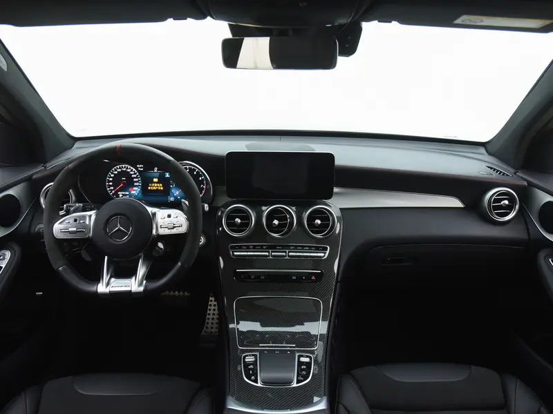 Mercedes-Benz GLC AMG — фото 8