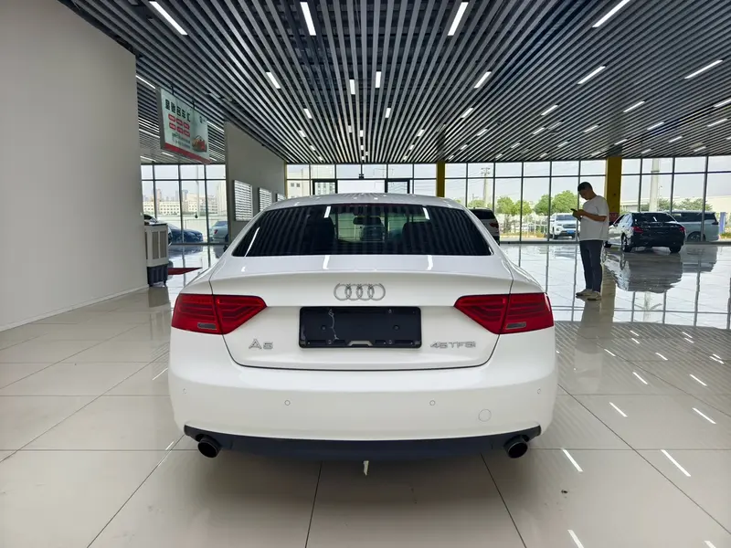 Audi A5 Sportback 45 TFSI — фото 5