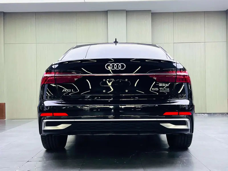 Audi A6L — фото 5