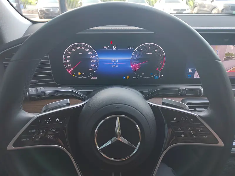 Mercedes-Benz GLE — фото 10