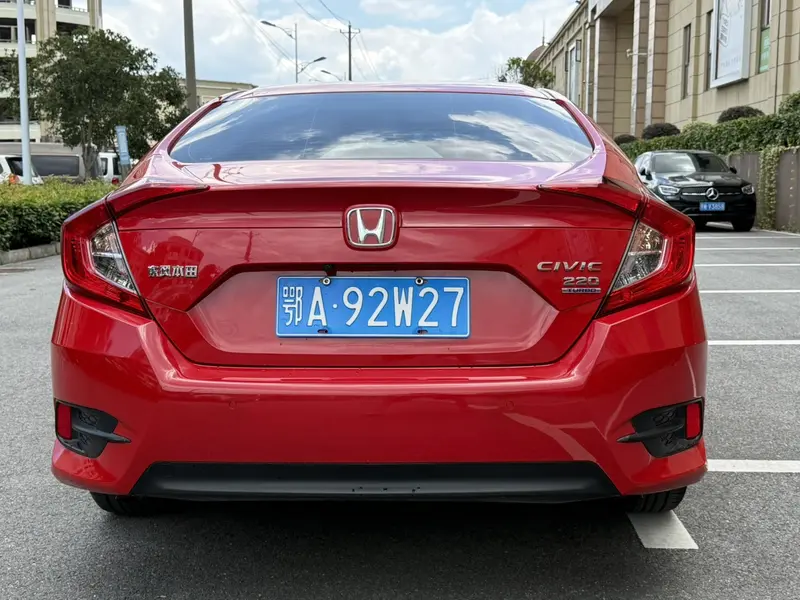Honda Civic — фото 5
