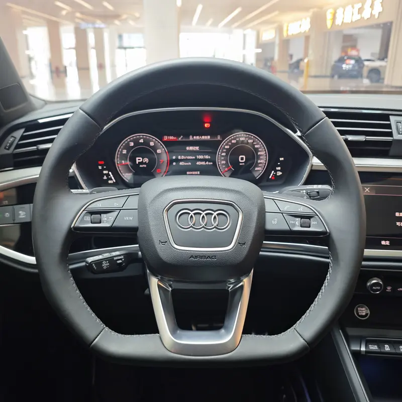 Audi Q3 — фото 9