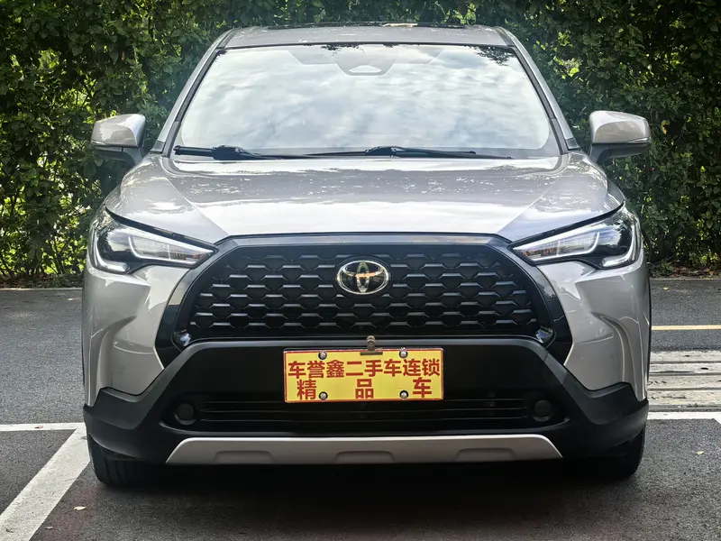 Toyota Corolla Cross — фото 2