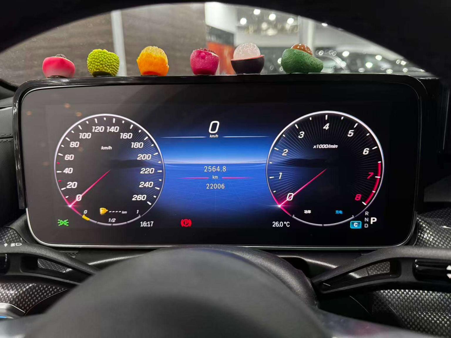 Mercedes-Benz C-Class: фотография 12 из 22