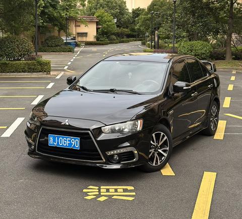 Mitsubishi Lancer EX