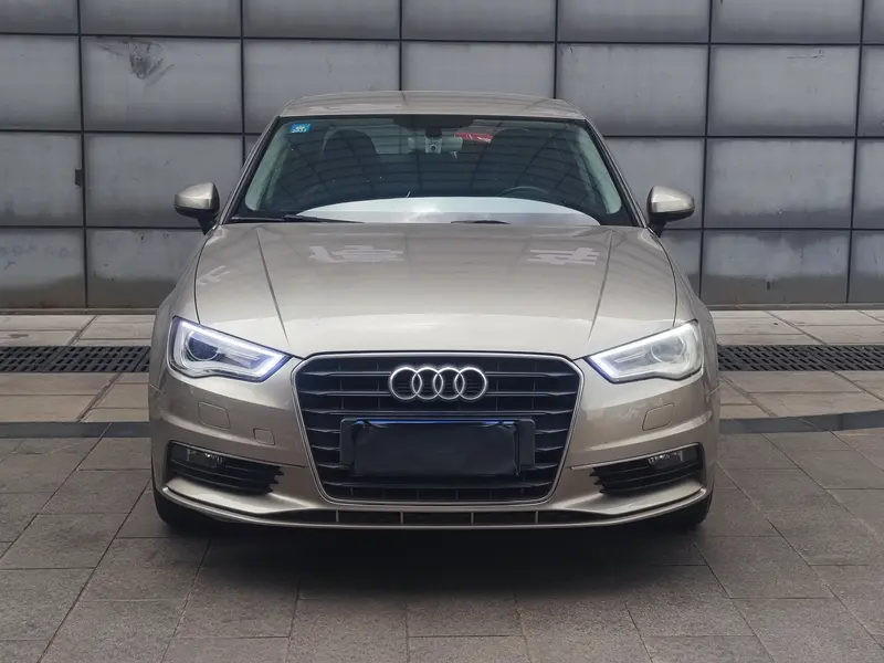 Audi A3 — фото 2